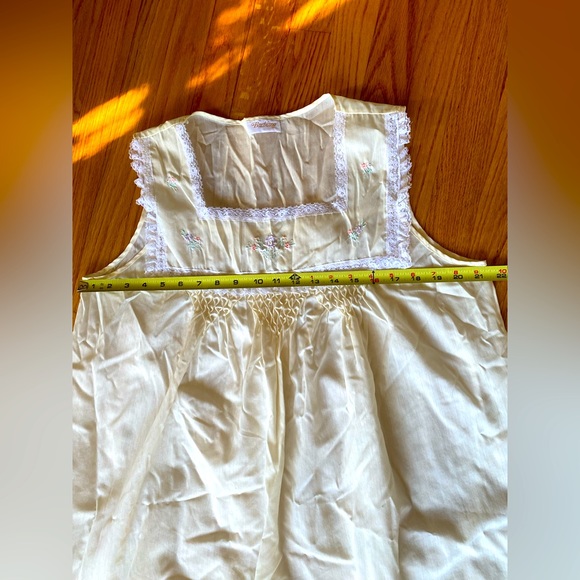 NWOT Rare VTG HTF 1950’s Embroidery Lace Cotton Nightgown Smocked Yellow L - Picture 10 of 13